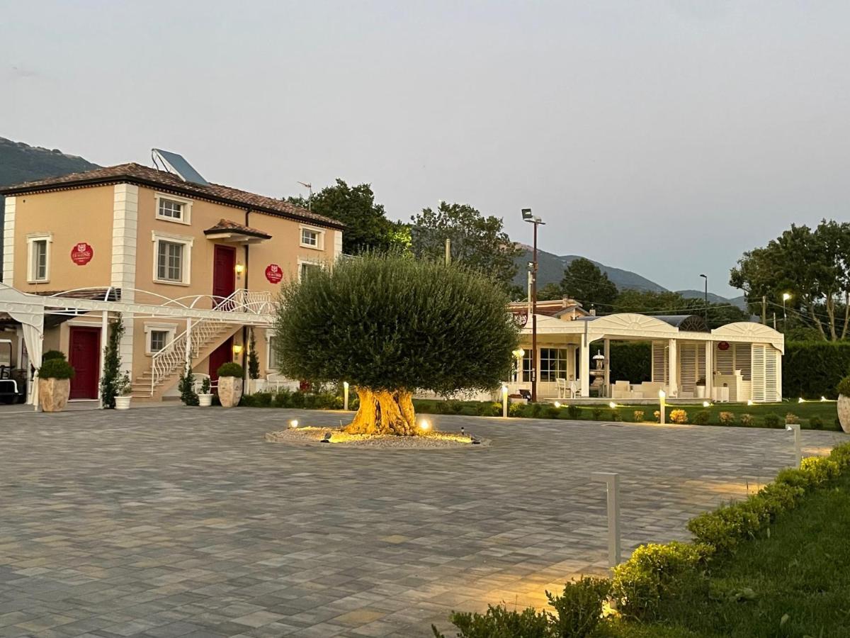 Ca' Del Conte Bed and Breakfast Padula Buitenkant foto